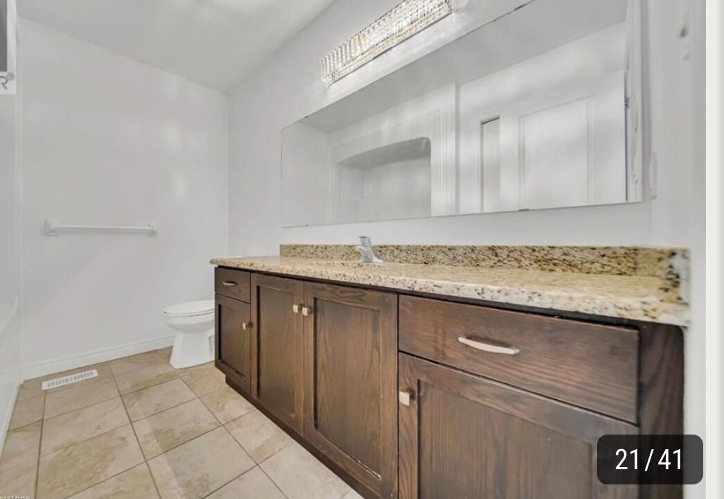 Photo of Bathroom in Grand River South