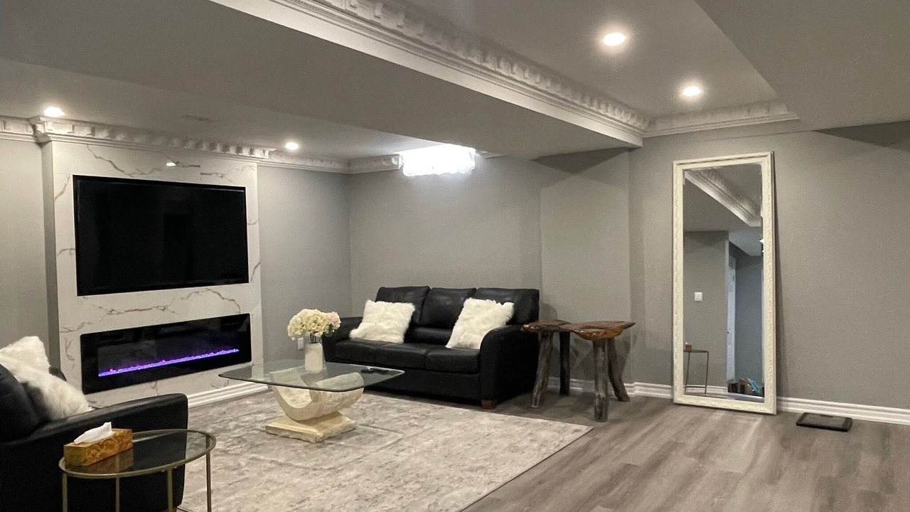 Photo of Livingroom in Markham