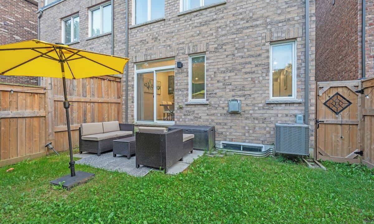 Photo of Patio Balcony in Lakeview