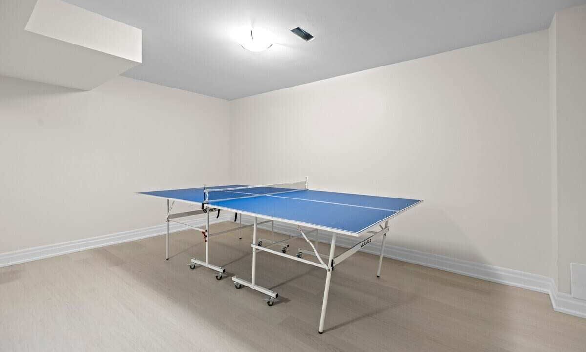 Photo of Bedroom in Lakeview