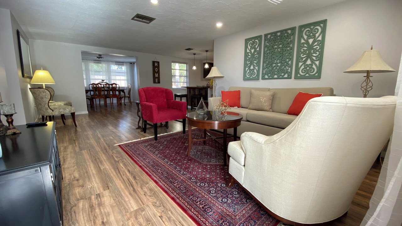 Photo of Livingroom in Tanglewood Terrace