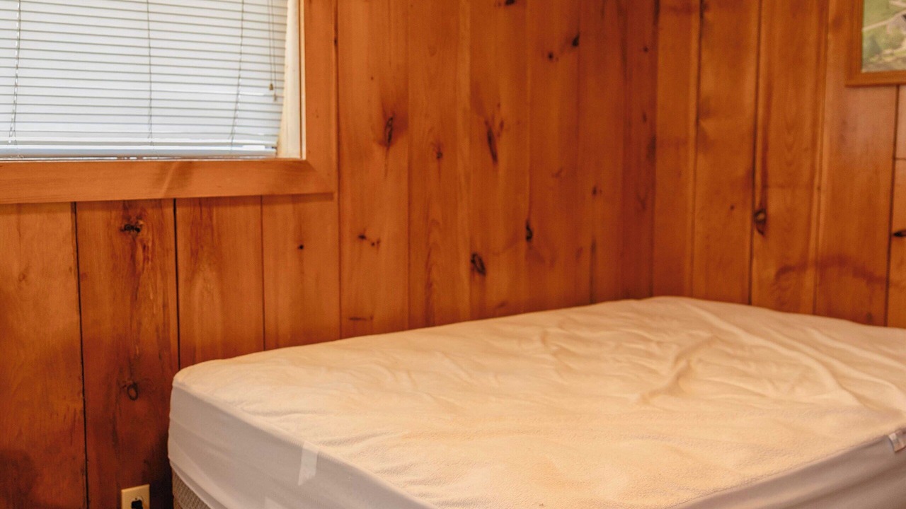 Photo of Bedroom in Sauble Beach