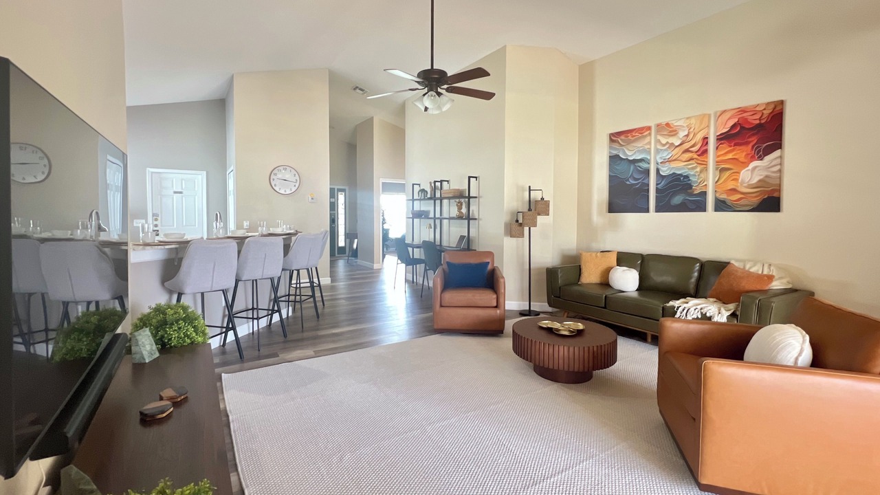 Photo of Livingroom in Florida Pines