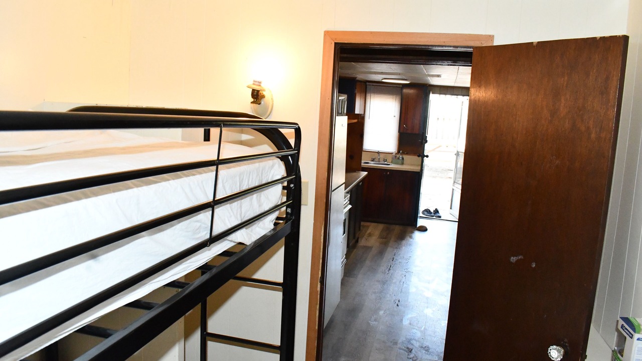 Photo of Bedroom in Sauble Beach