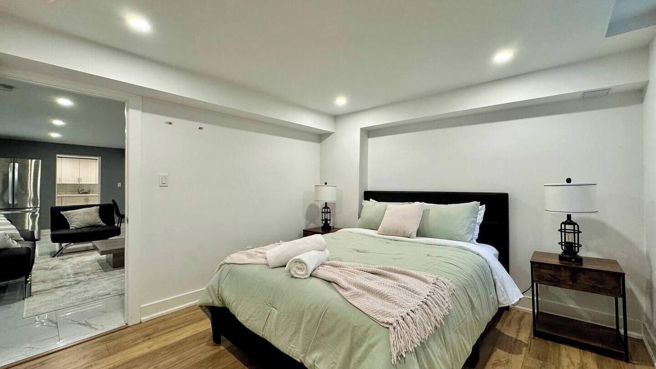 Photo of Bedroom in Erin Mills