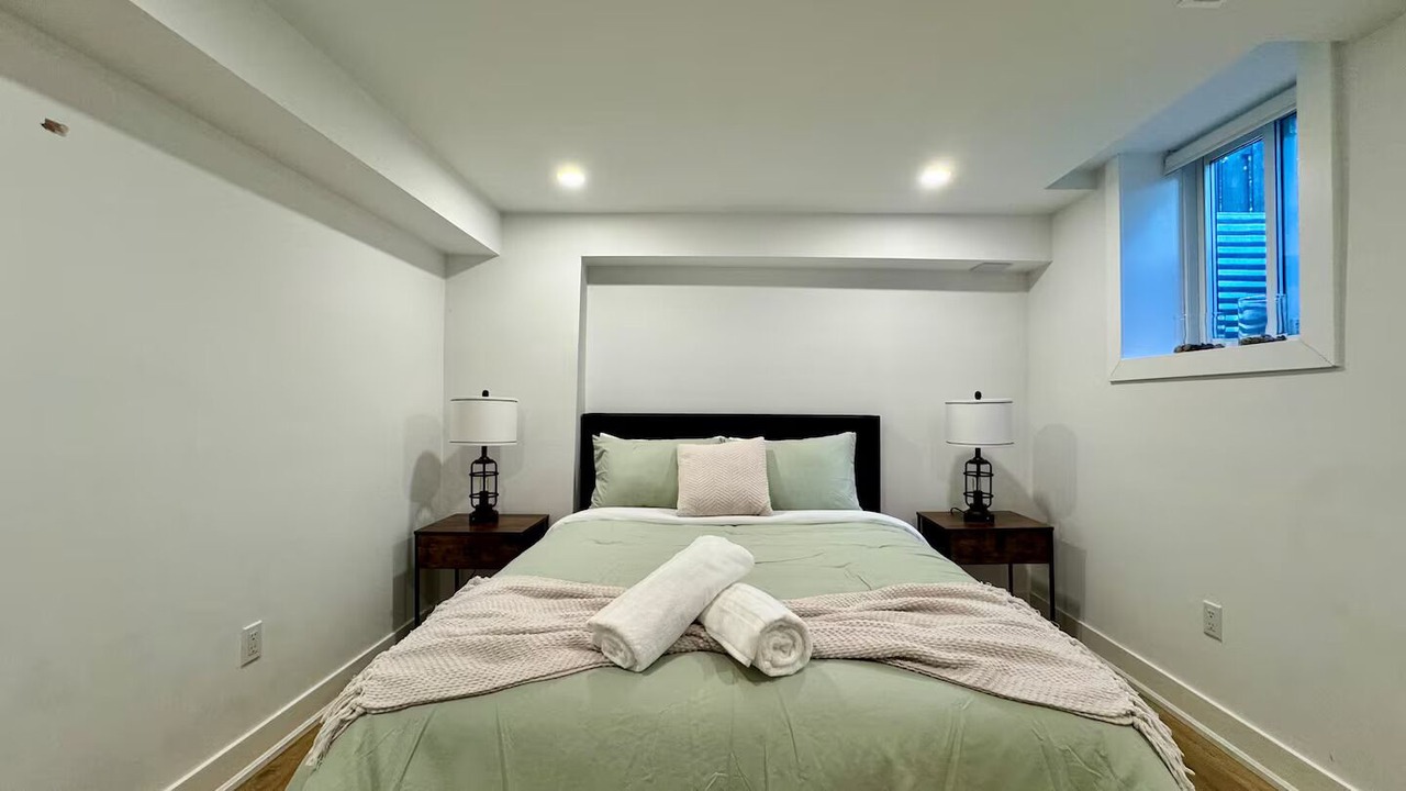 Photo of Bedroom in Erin Mills