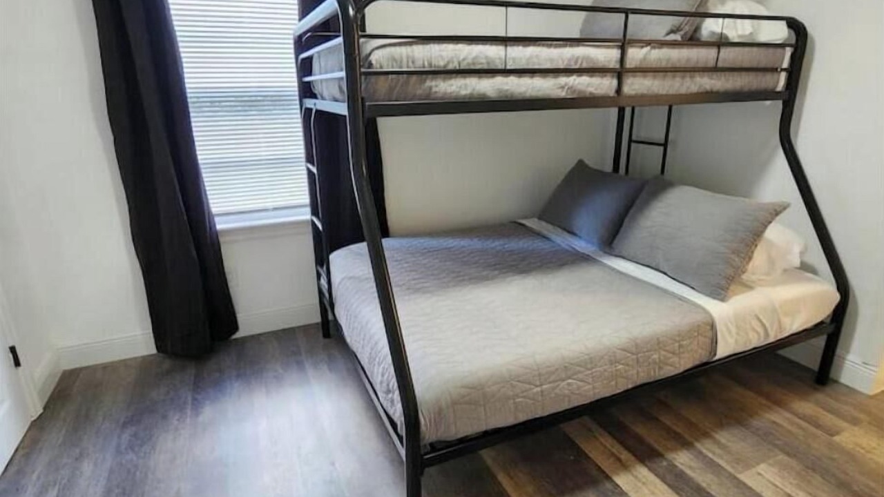 Photo of Bedroom in Wadeview Park