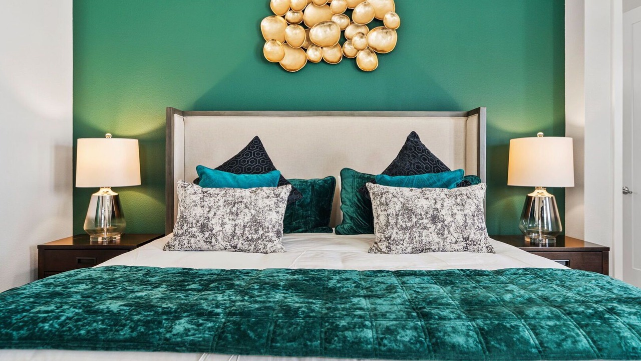 Photo of Bedroom in Bay Lake