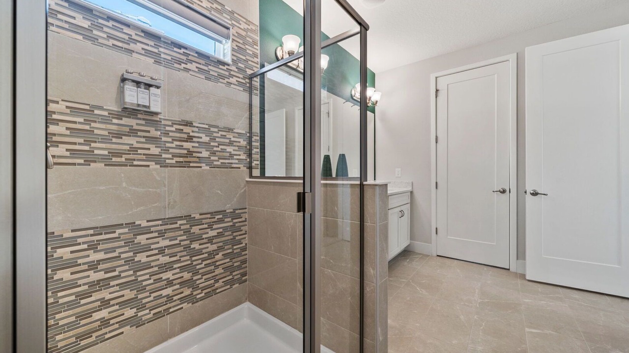 Photo of Bathroom in Bay Lake