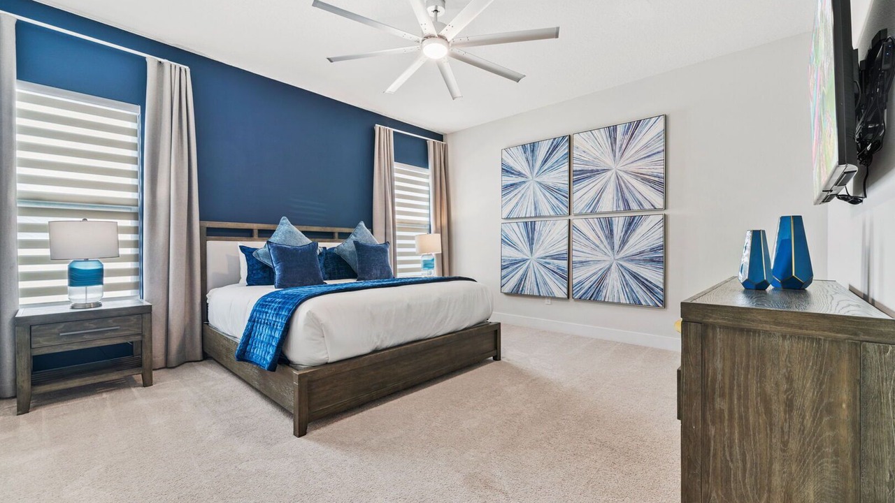 Photo of Bedroom in Bay Lake