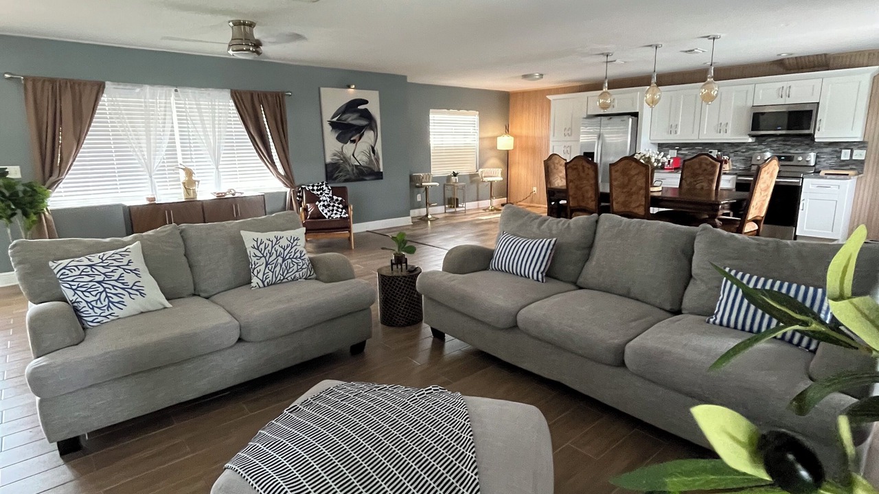 Photo of Livingroom in Brandon