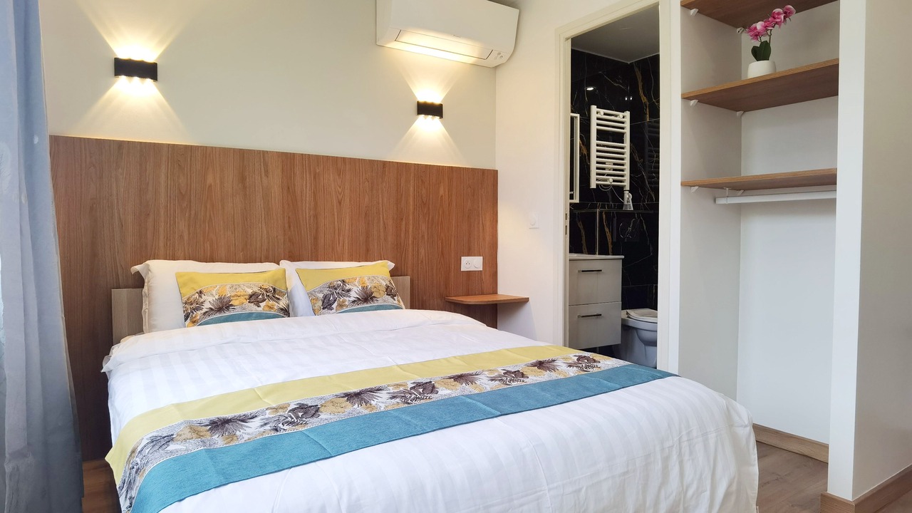 Photo of Bedroom in Villemomble