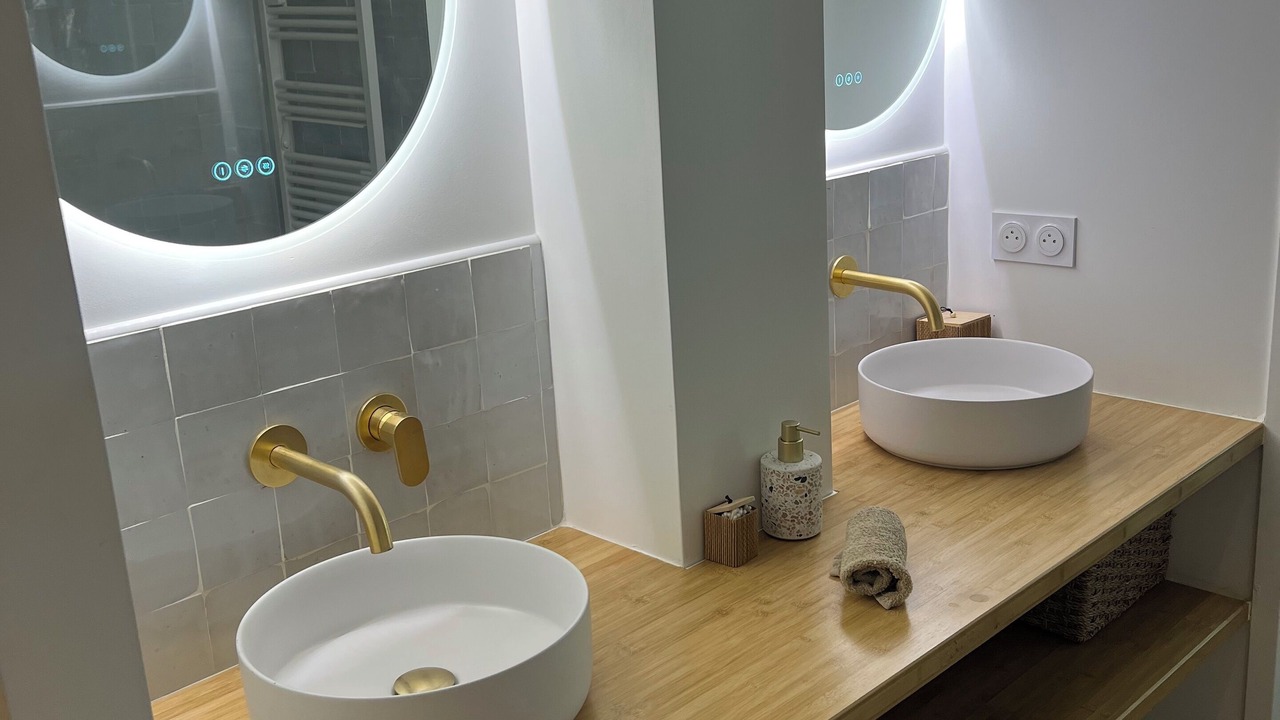 Photo of Bathroom in La Celle-sur-Morin