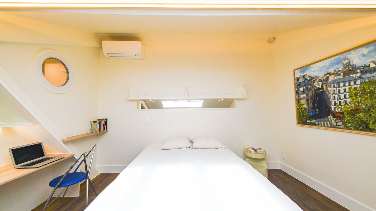 Photo of Bedroom in Montmartre
