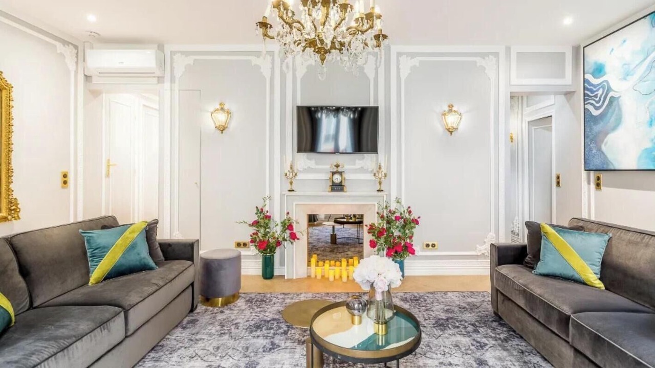 Photo of Livingroom in Paris City Center