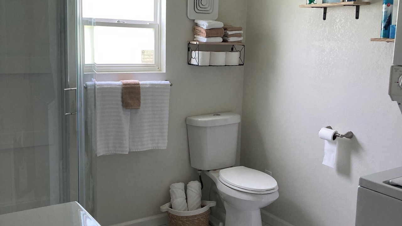 Photo of Bathroom in Taylor Creek