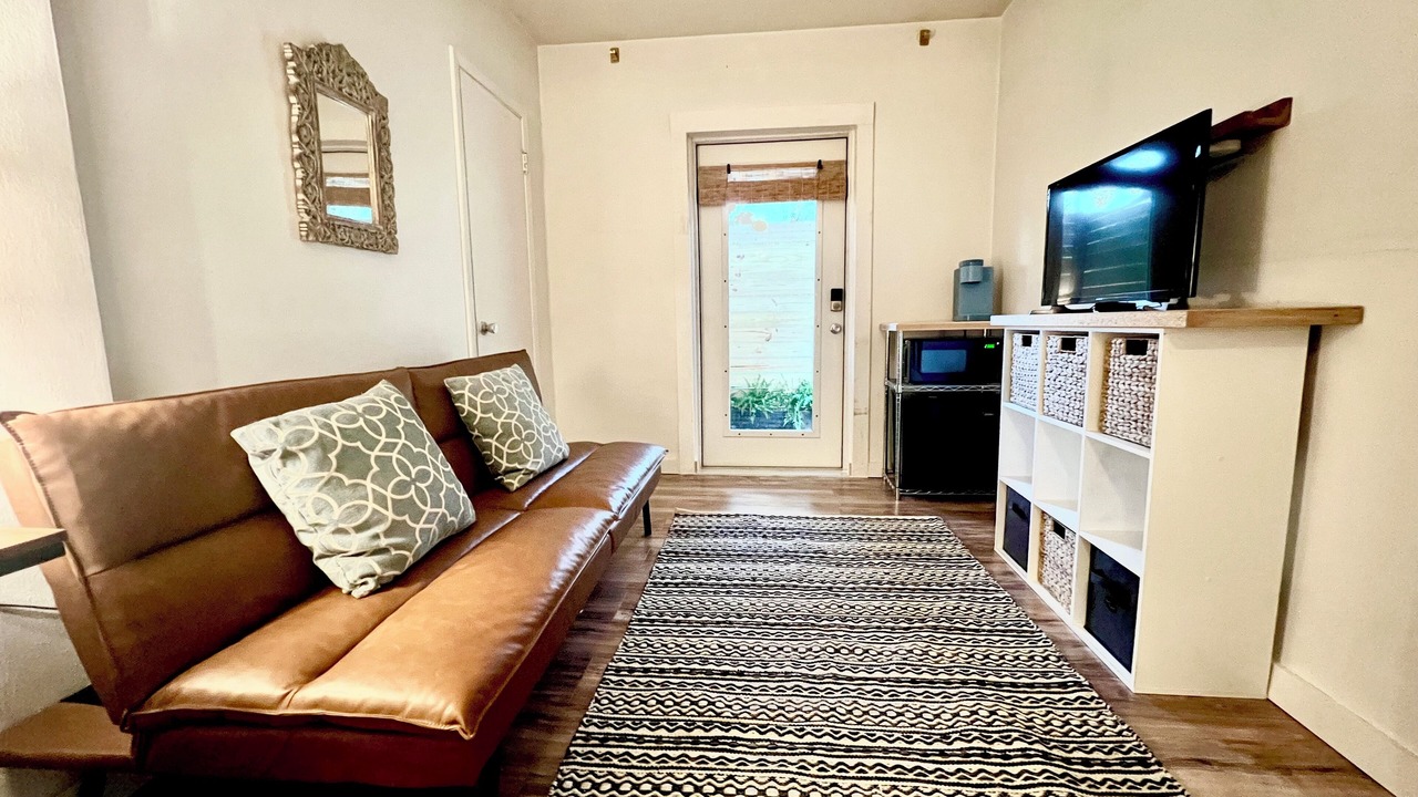 Photo of Livingroom in Gainesville