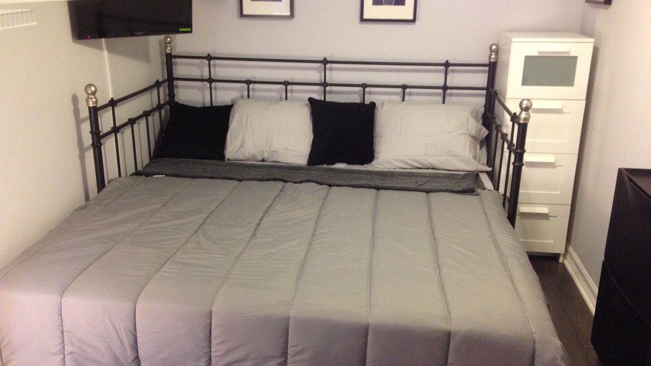 Photo of Bedroom in Beach Hill