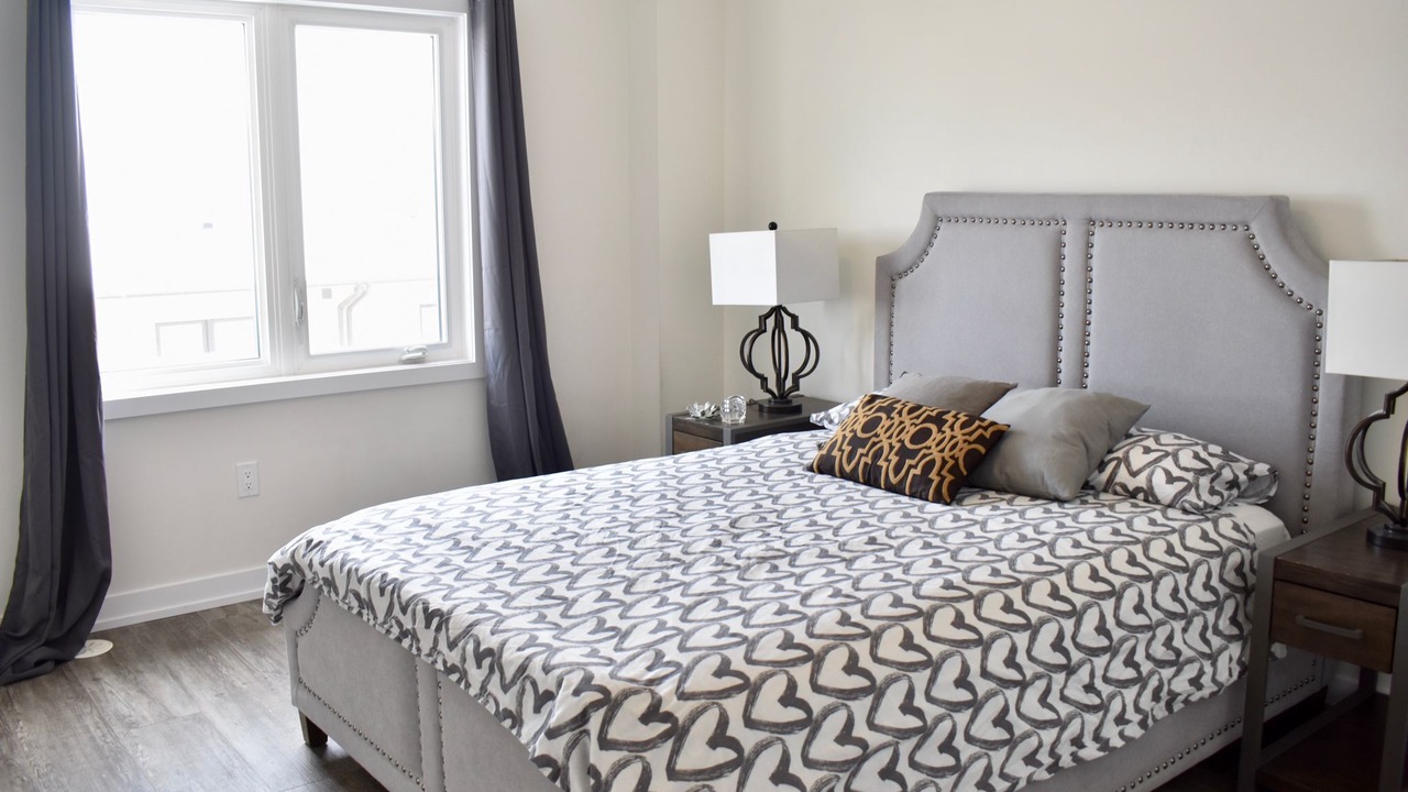Photo of Bedroom in Oakville