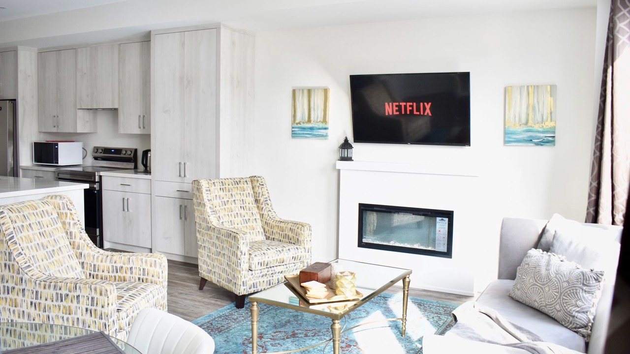 Photo of Livingroom in Oakville