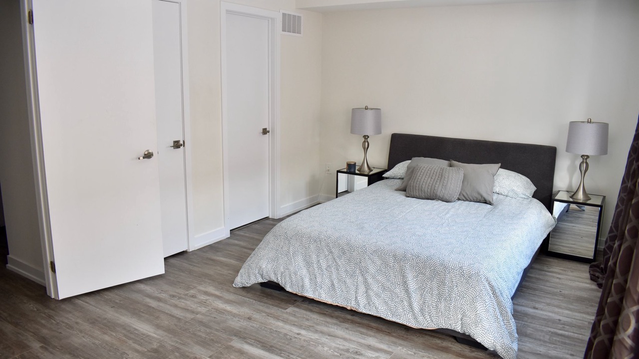 Photo of Bedroom in Oakville