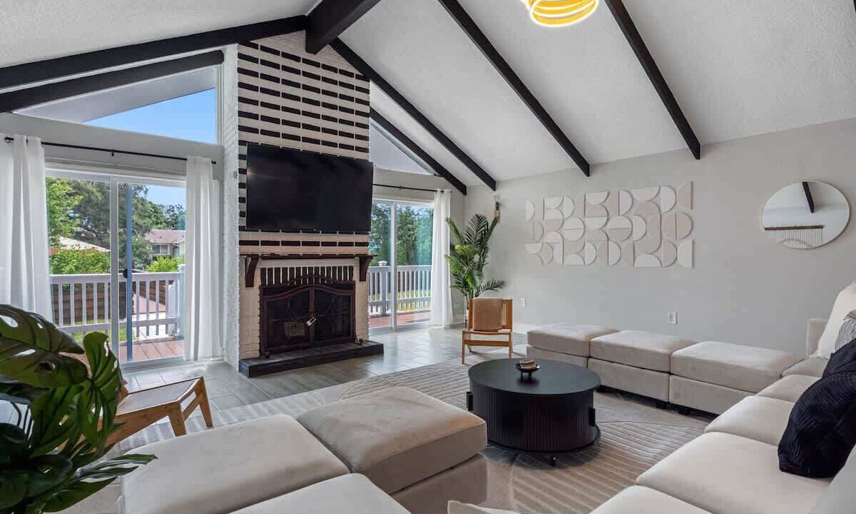 Photo of Livingroom in Tampa