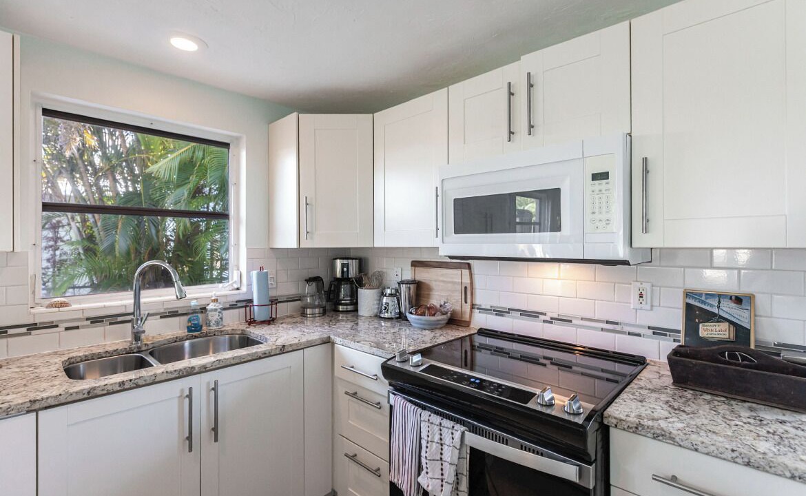 Photo of Kitchen in Longbeach Village