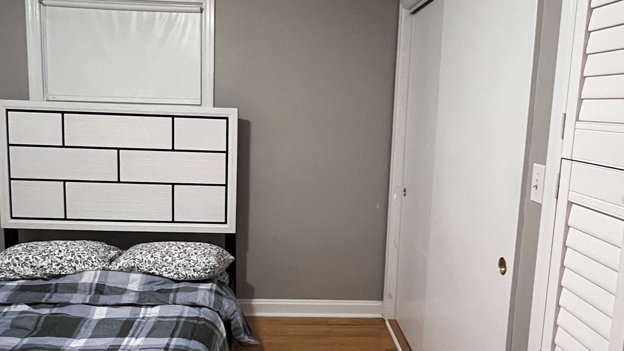 Photo of Bedroom in Belleville