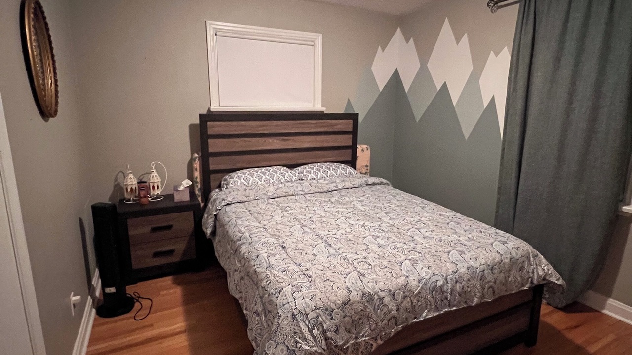 Photo of Bedroom in Belleville