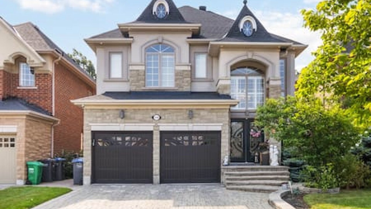 Photo of Outdoor in Churchill Meadows
