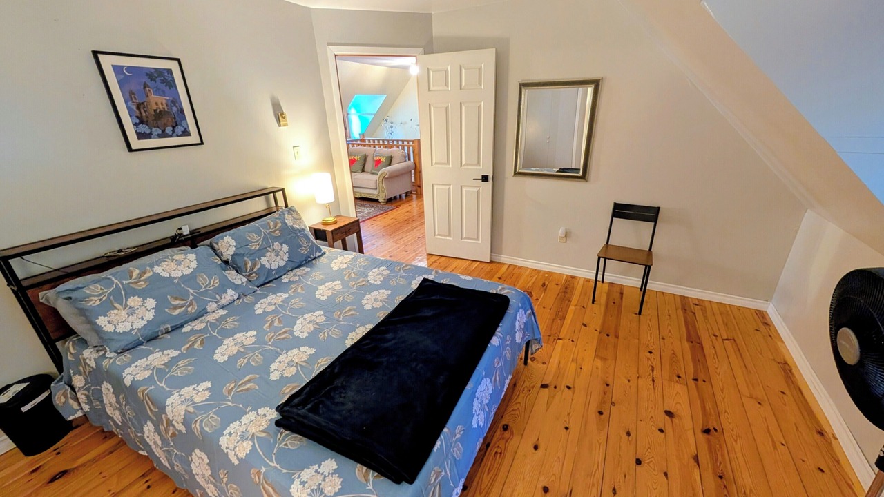 Photo of Bedroom in Greater Napanee