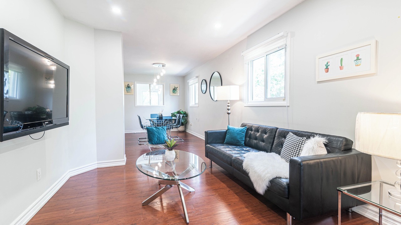 Photo of Livingroom in Clearview
