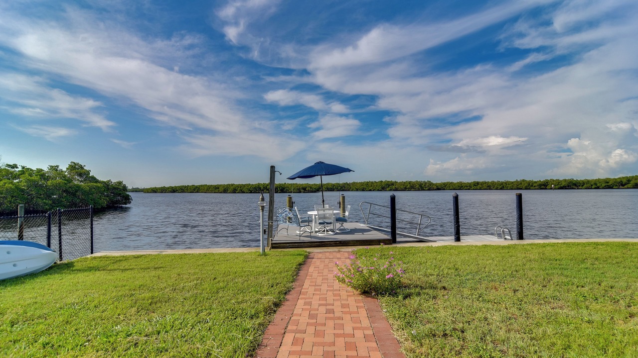 Photo of Outdoor in Ruskin