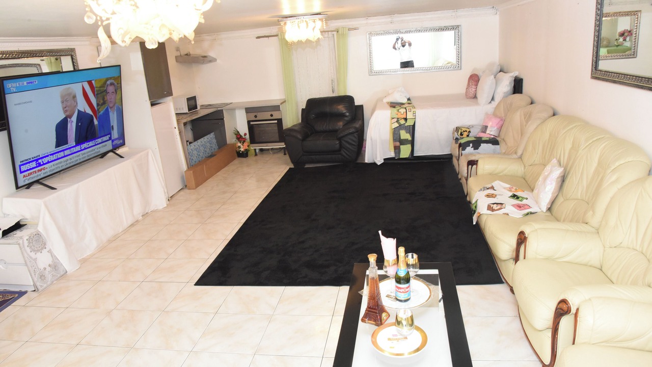 Photo of Livingroom in Bondy