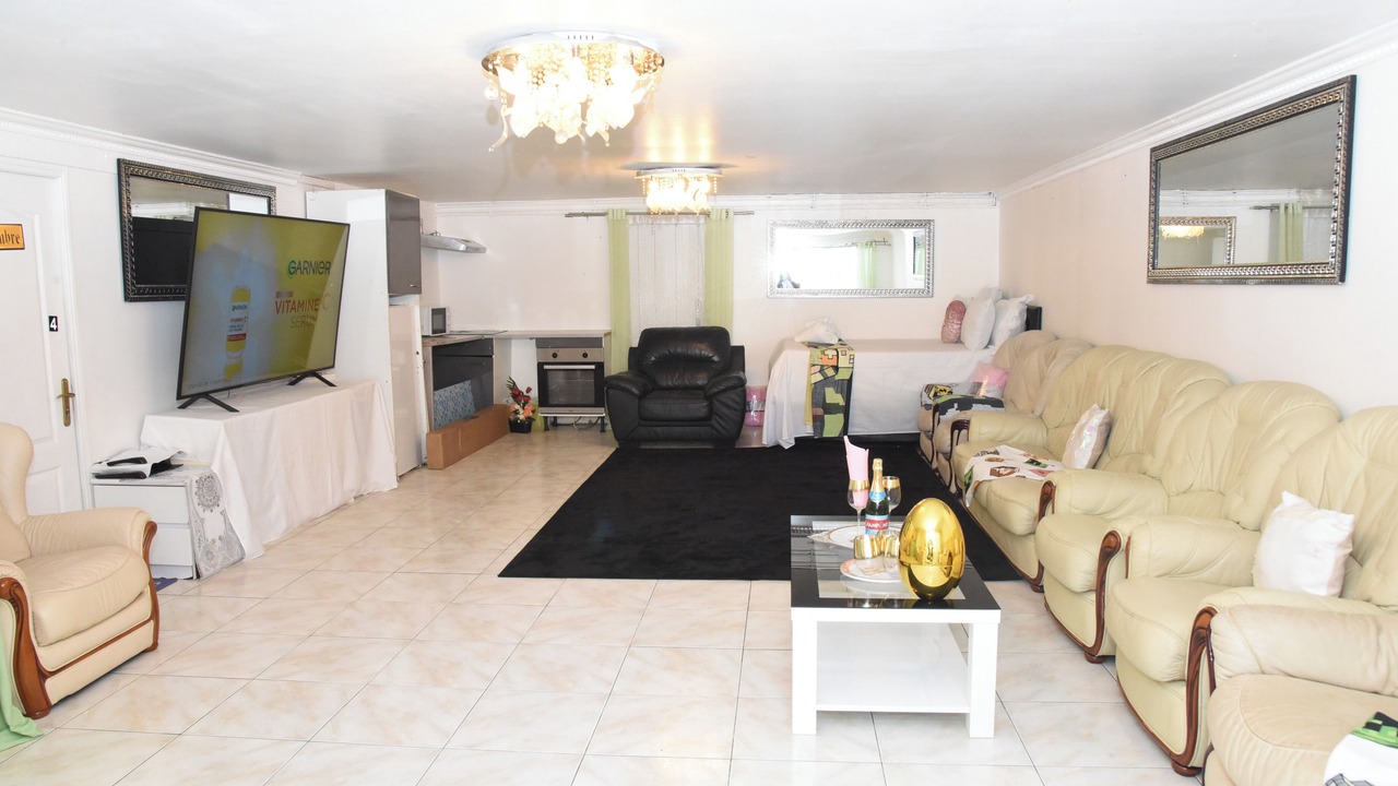 Photo of Livingroom in Bondy