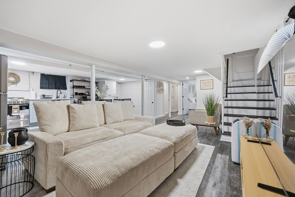 Photo of Livingroom in Newark