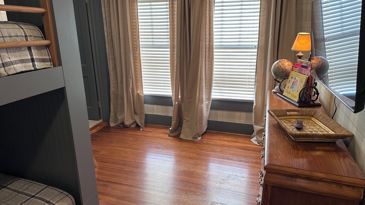 Photo of Bedroom in Gadsden