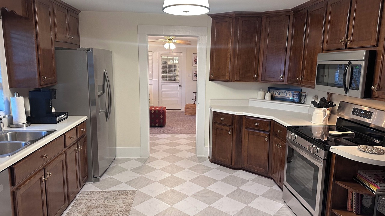 Photo of Kitchen in Gadsden