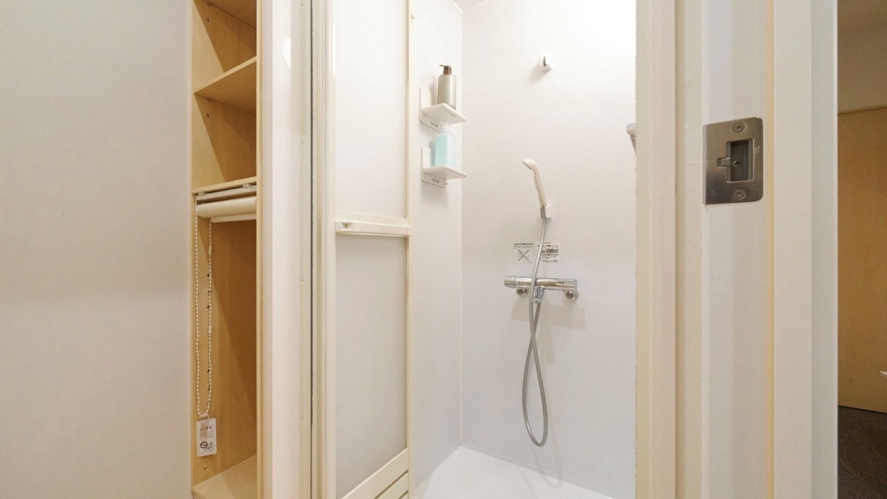 Photo of Bathroom in Chinatown