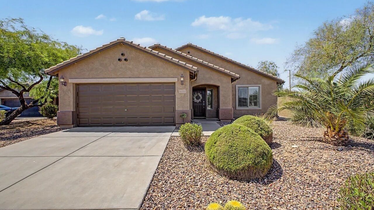 Photo of Outdoor in Anthem at Merrill Ranch