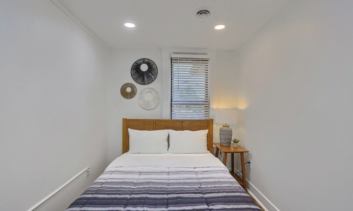 Photo of Bedroom in South Hills