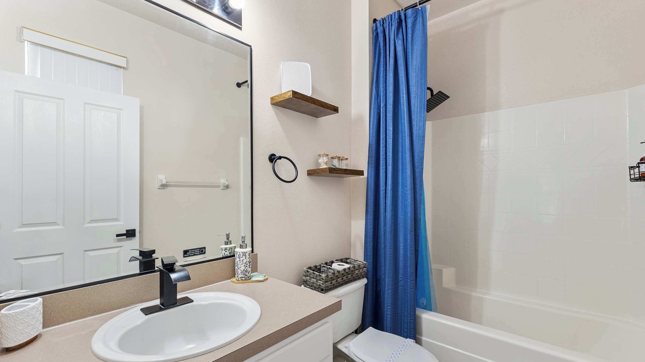 Photo of Bathroom in Windwood Bay