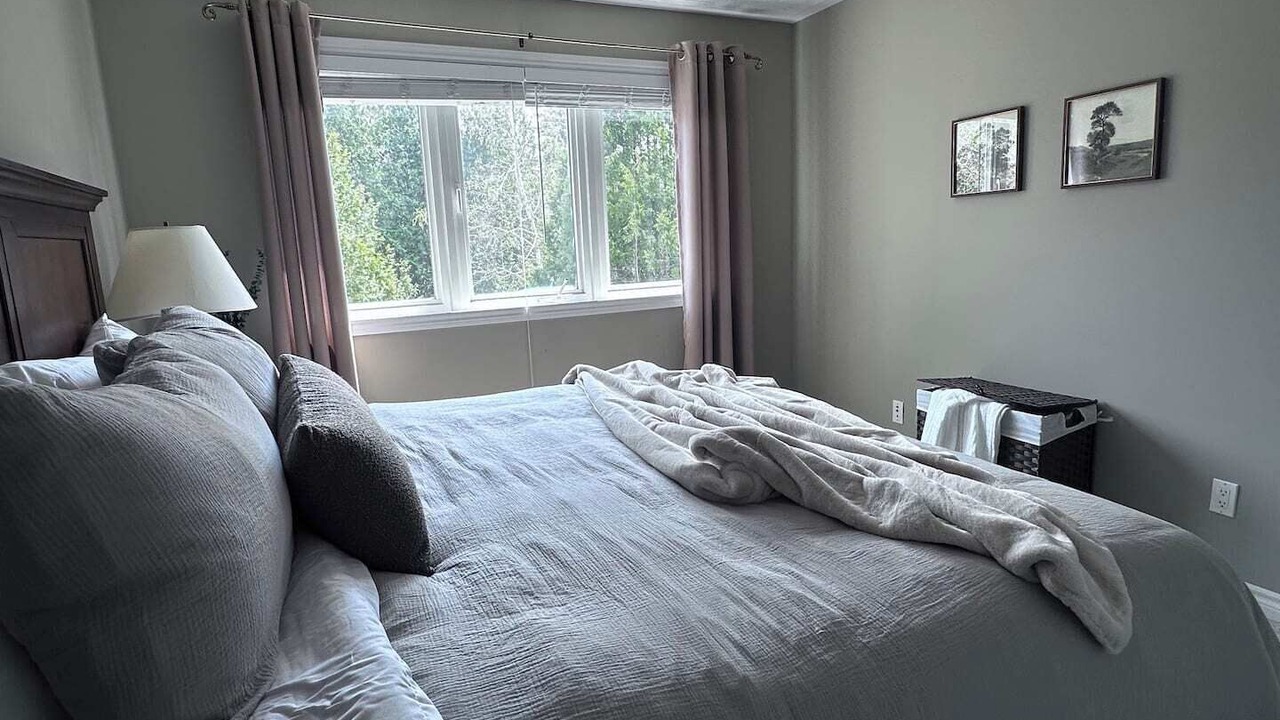 Photo of Bedroom in Tobermory
