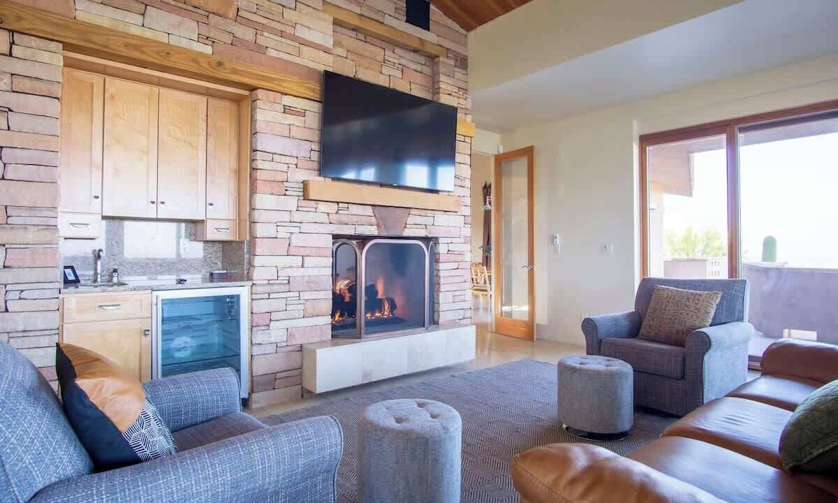 Photo of Livingroom in Starr Pass