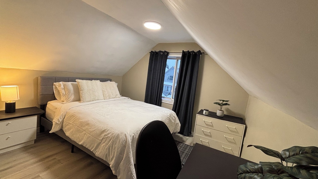 Photo of Bedroom in Thunder Bay
