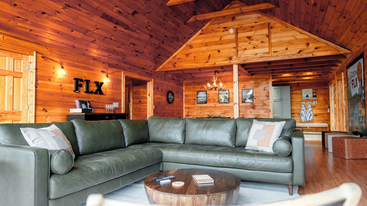 Photo of Livingroom in Tully