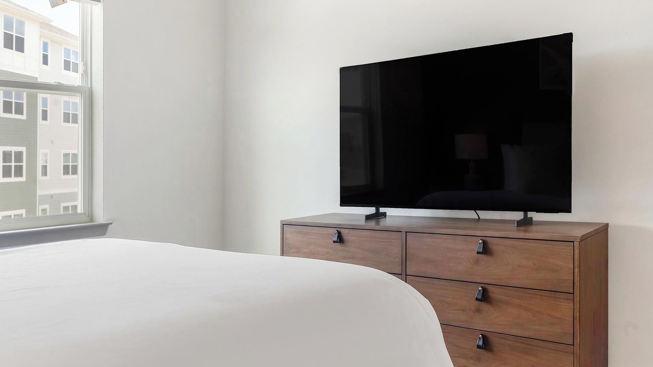 Photo of Bedroom in Eatonville