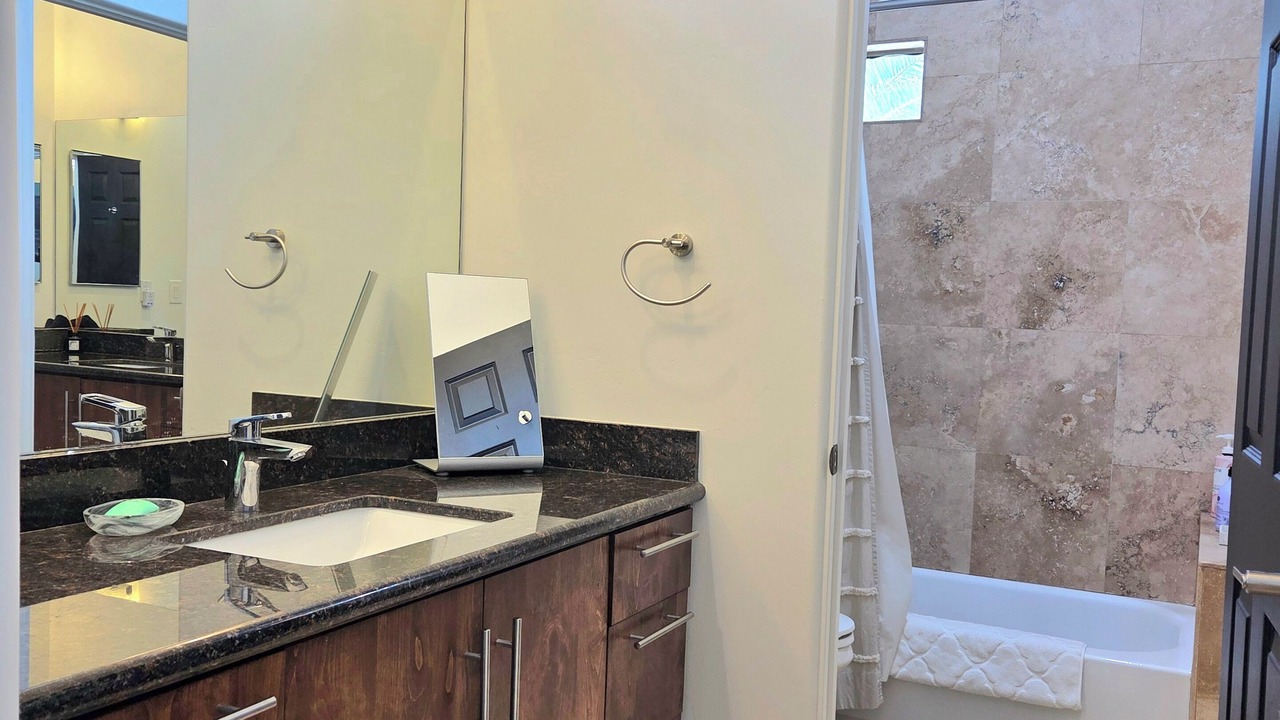 Photo of Bathroom in Palm Valley