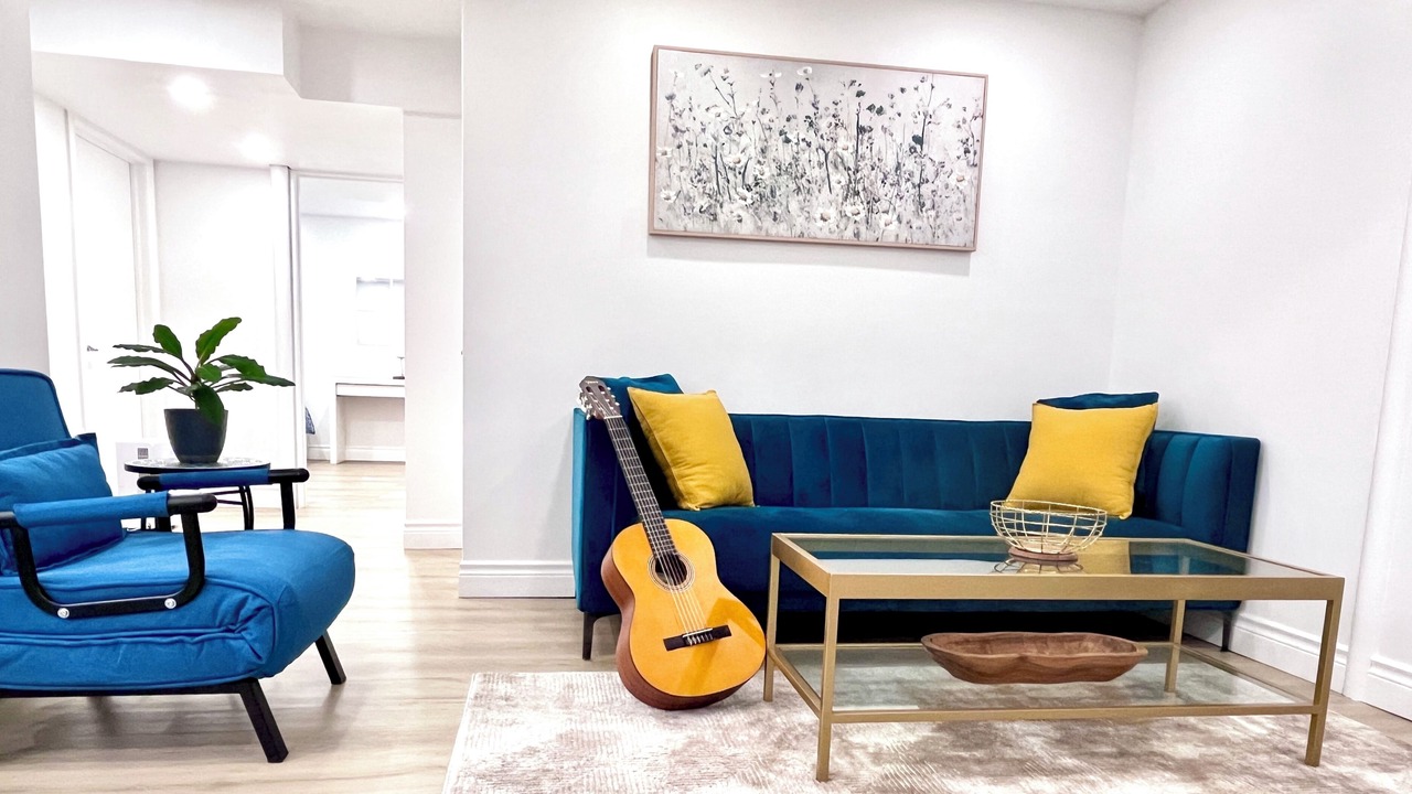 Photo of Livingroom in Newmarket