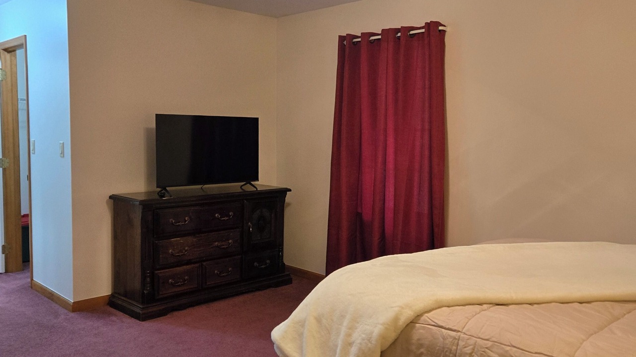 Photo of Bedroom in Howard